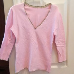 Cute theee quarter length sleeve T-shirt